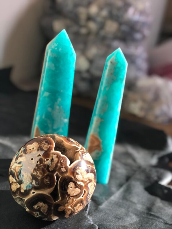 Smithsonite towers